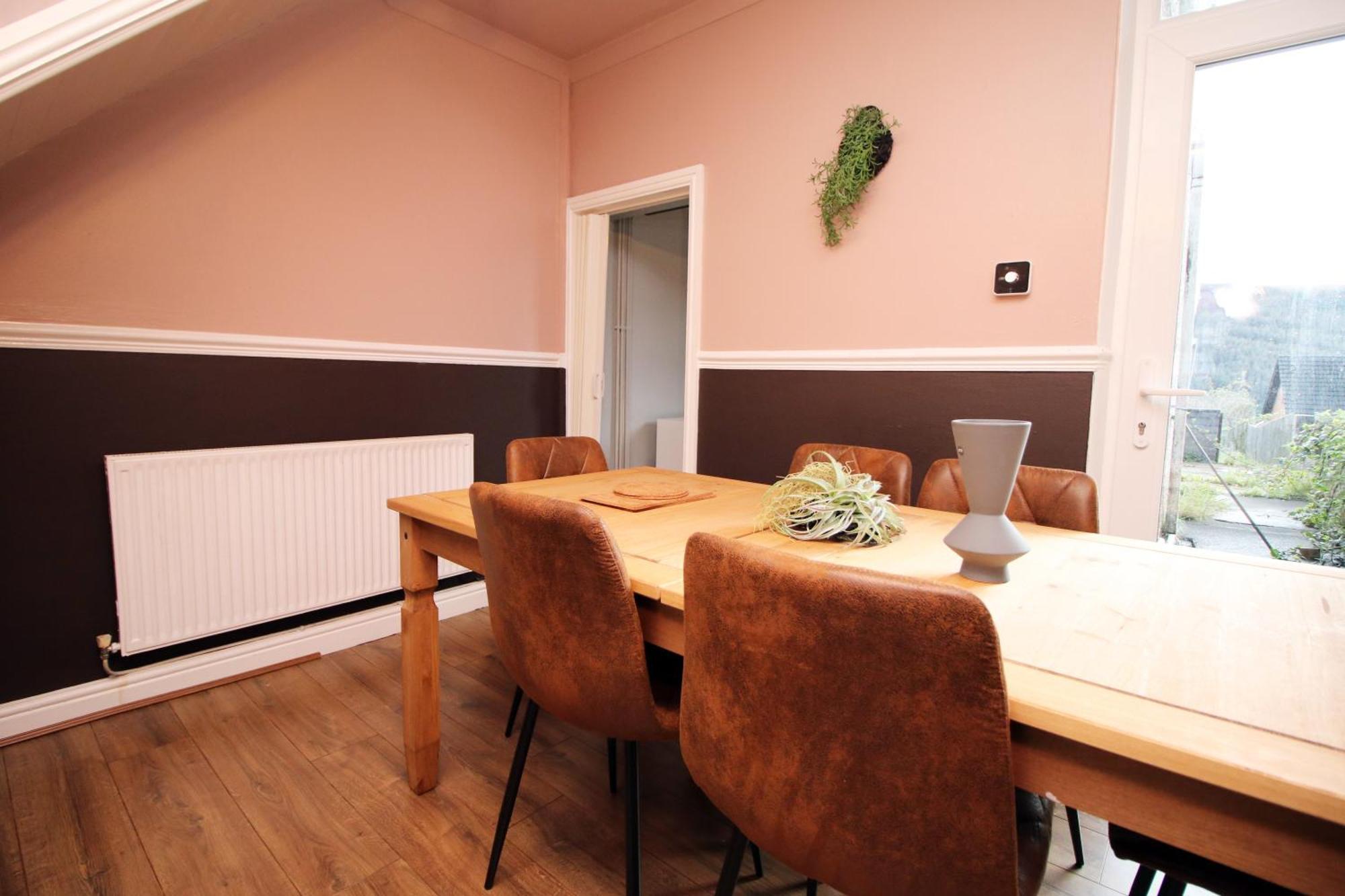 Cosy 3Br Home, Scenic Views, Ideal For Walks & Work Abertillery Exteriör bild
